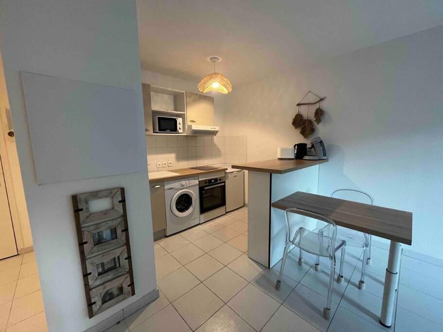 Appartement Cosy, Calme, Lumineux, Balcon, Parking 萨尔拉拉卡内达 外观 照片