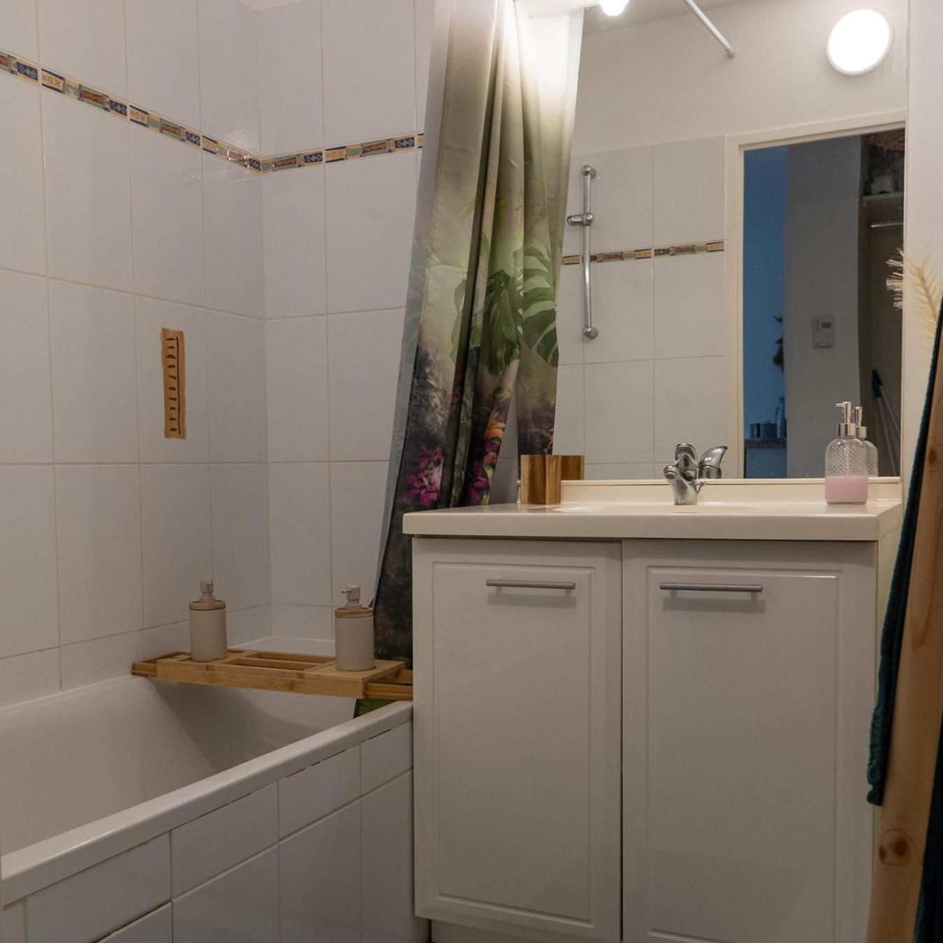Appartement Cosy, Calme, Lumineux, Balcon, Parking 萨尔拉拉卡内达 外观 照片